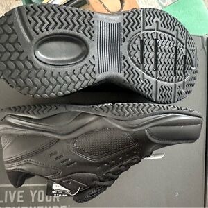 Non slip shoes size 8 wide for work runs large
